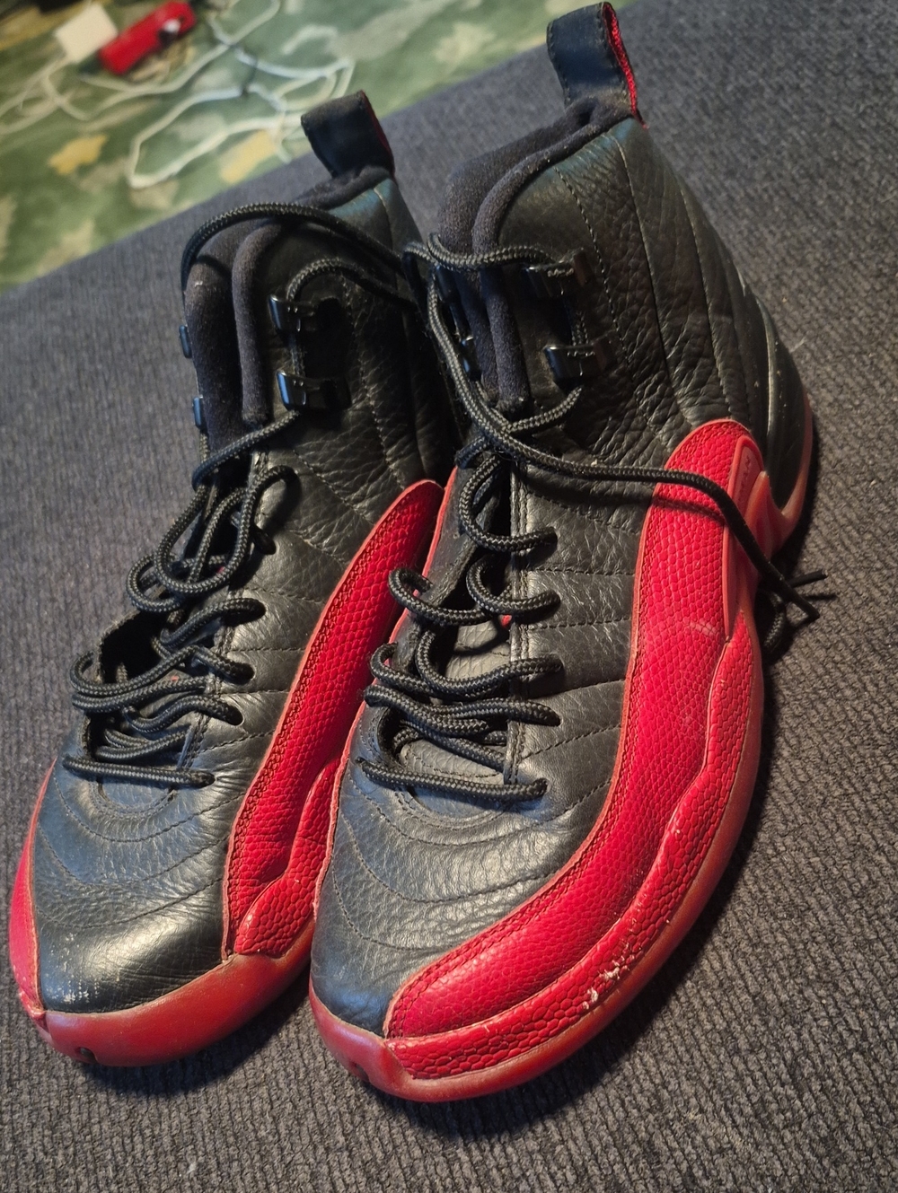 Jordan Men's Black and Red High-Top Basketball Sneakers